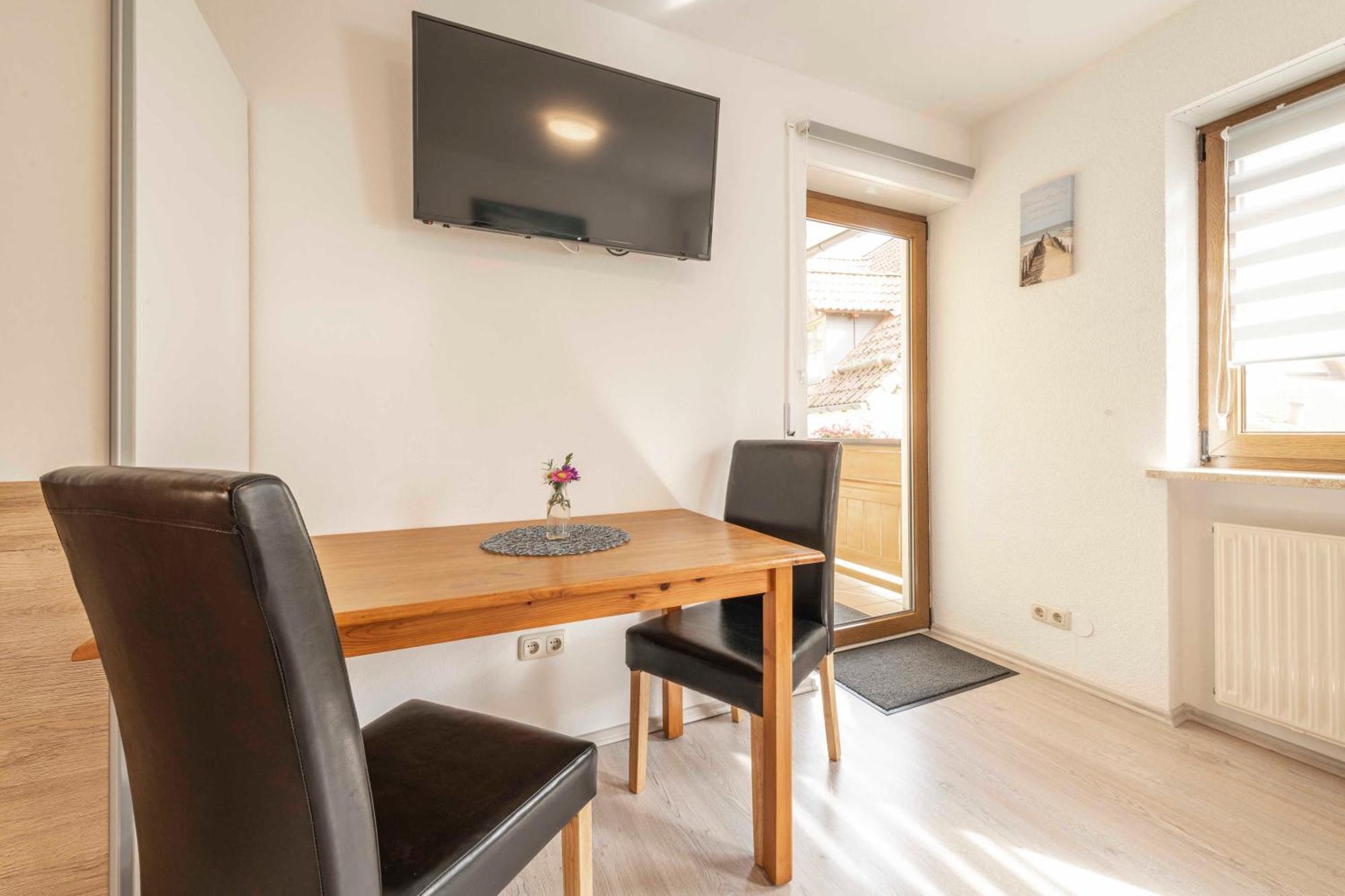 Gaestezimmer Klein Heiligenstadt in Oberfranken エクステリア 写真